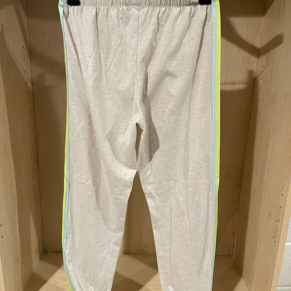 pajamas sets - Picture 7 of 7